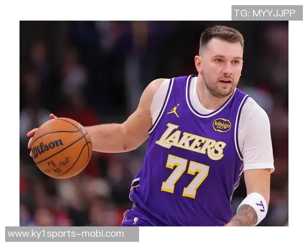 东契奇单节20分表现超越詹姆斯历史第六成就引发热议 东契奇单节20分表现超越詹姆斯历史第六成就引发热议